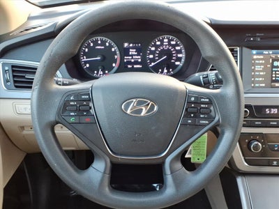 2017 Hyundai SONATA SE