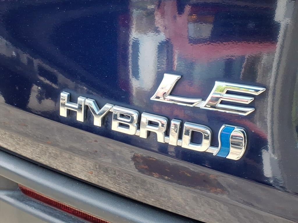 2024 Toyota Sienna LE 8 Passenger