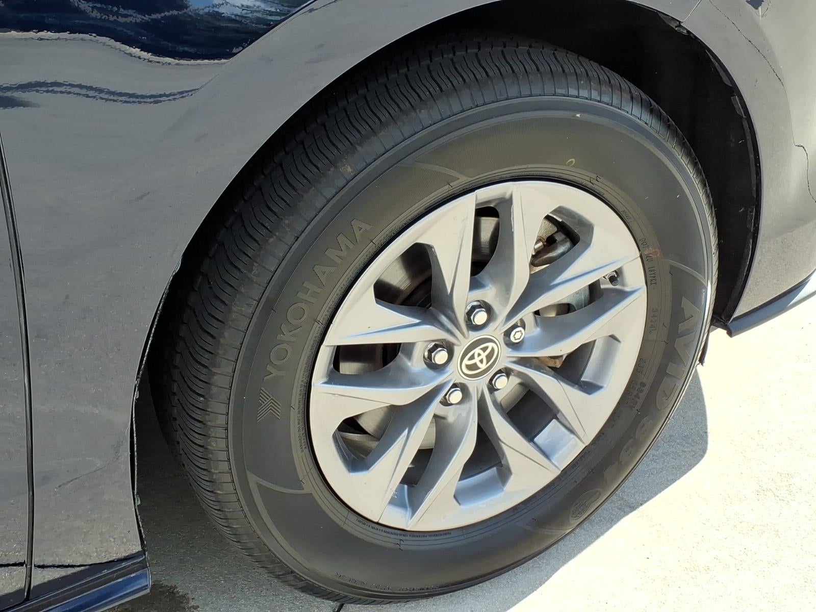 2024 Toyota Sienna LE 8 Passenger