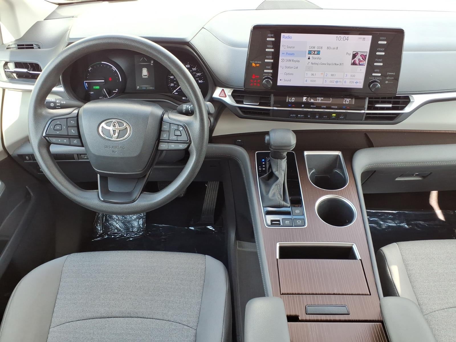 2024 Toyota Sienna LE 8 Passenger