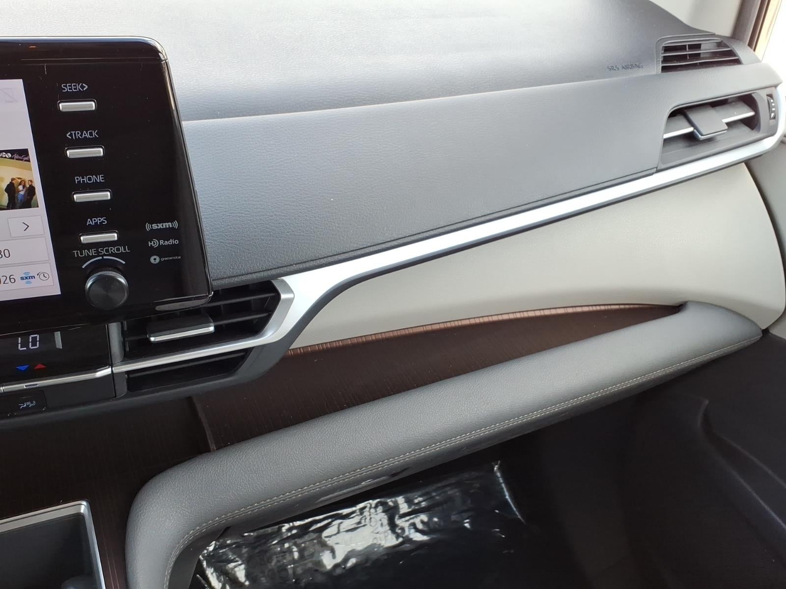 2024 Toyota Sienna LE 8 Passenger