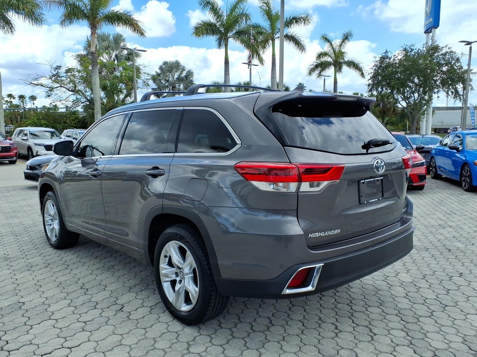2017 Toyota Highlander Limited