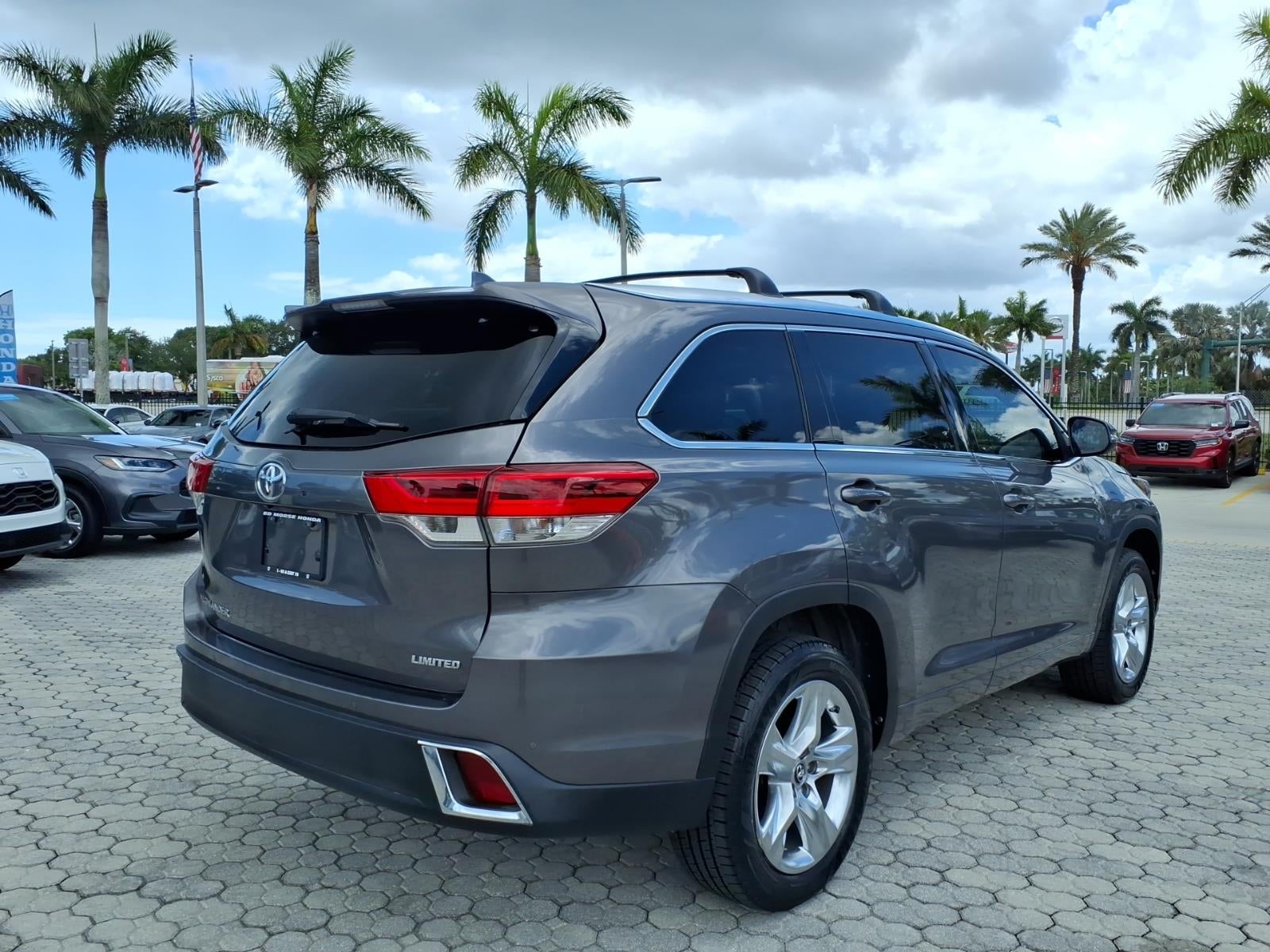 2017 Toyota Highlander Limited