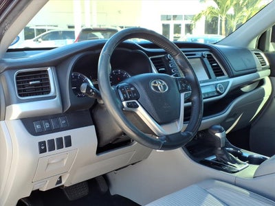 2019 Toyota Highlander LE Plus