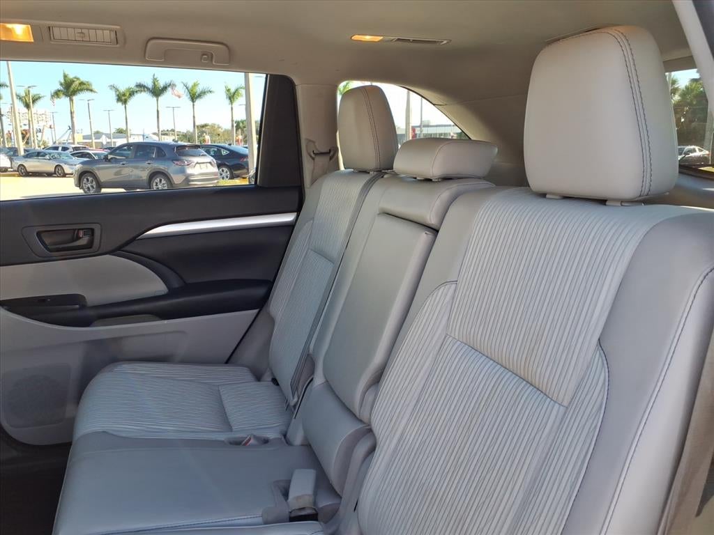 2019 Toyota Highlander LE Plus