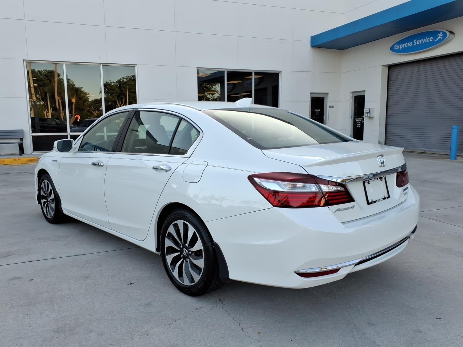 2017 Honda Accord Hybrid EX-L