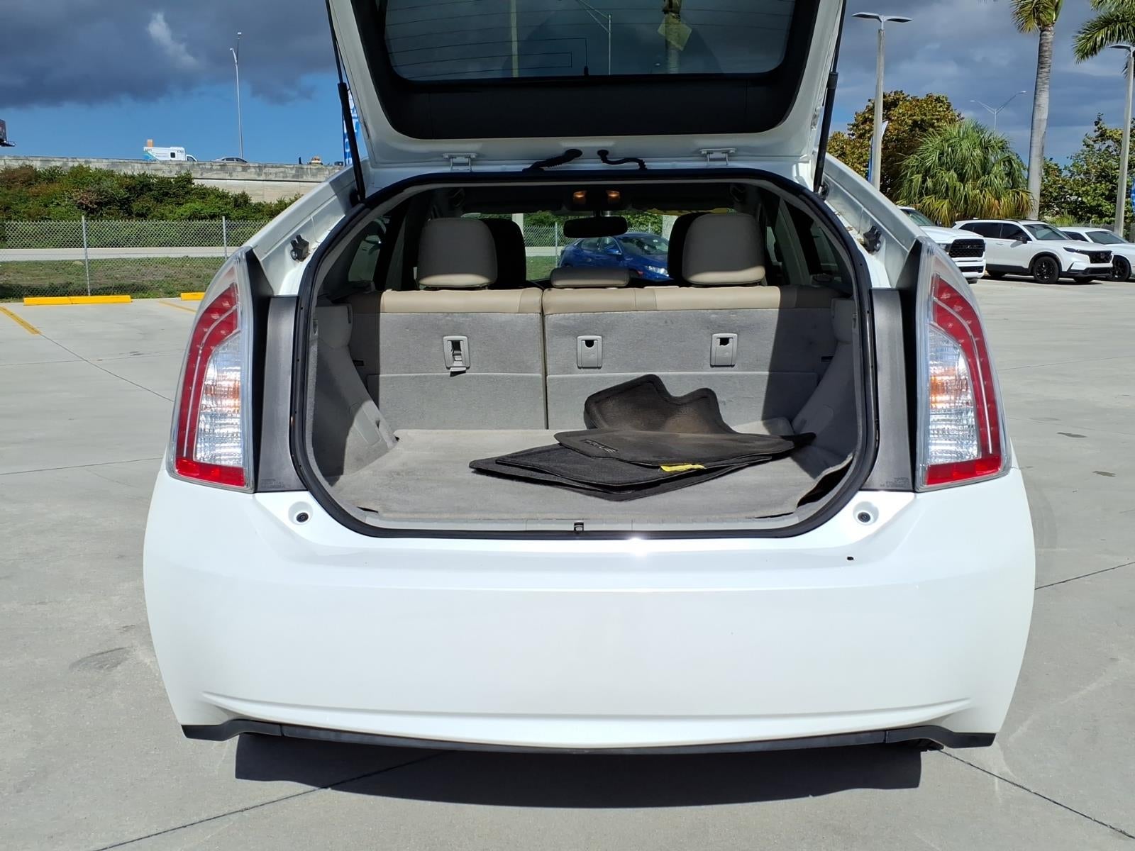 2014 Toyota Prius One