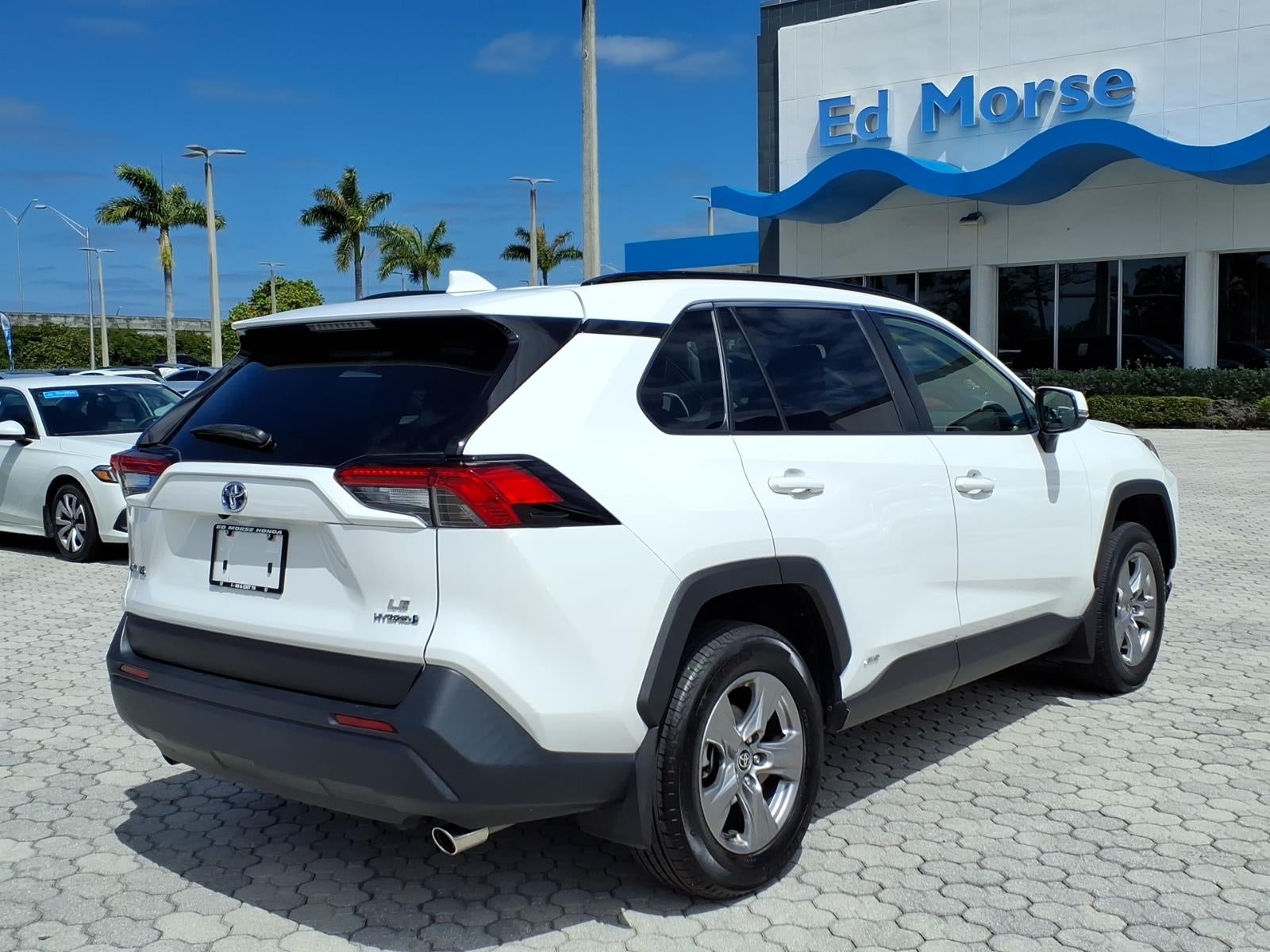 2023 Toyota RAV4 Hybrid LE