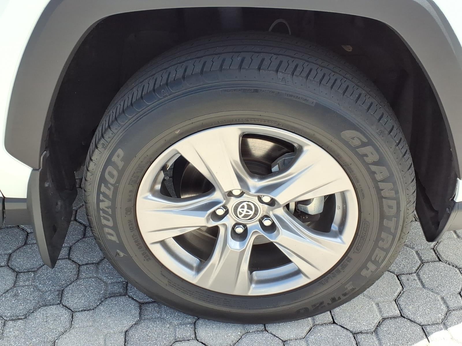 2023 Toyota RAV4 Hybrid LE