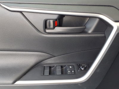 2023 Toyota RAV4 Hybrid LE