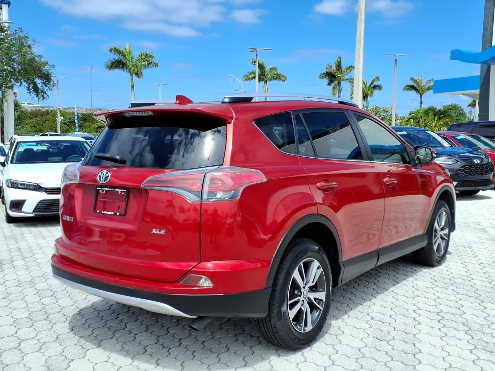 2016 Toyota RAV4 XLE