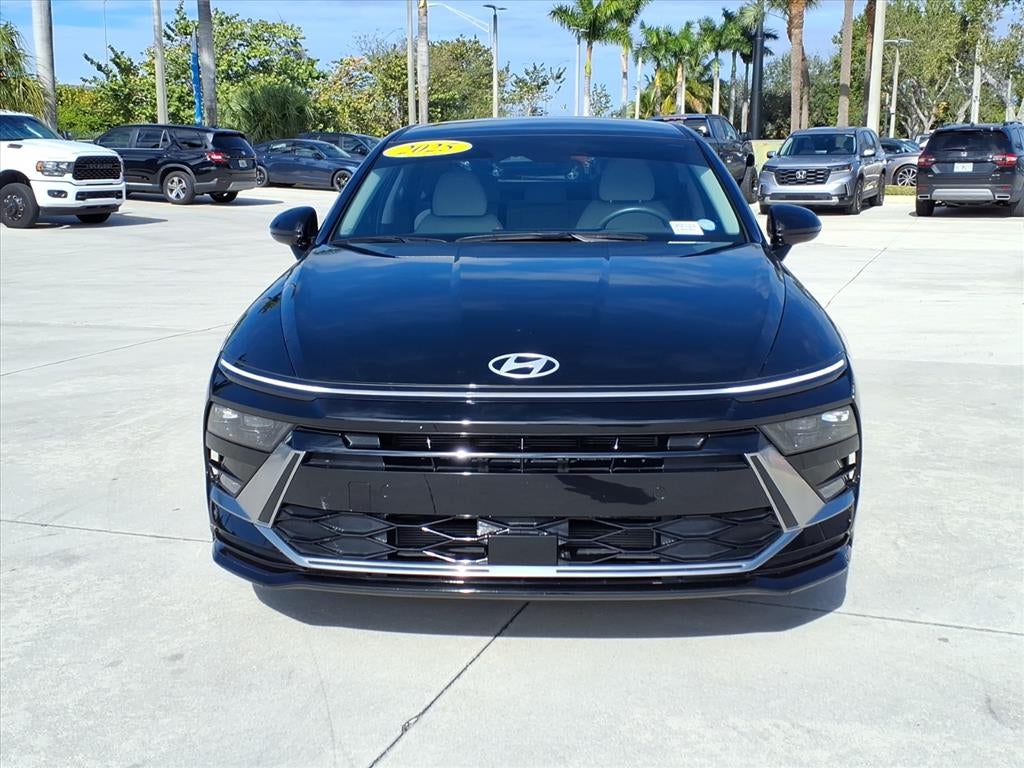 2025 Hyundai SONATA Hybrid SEL
