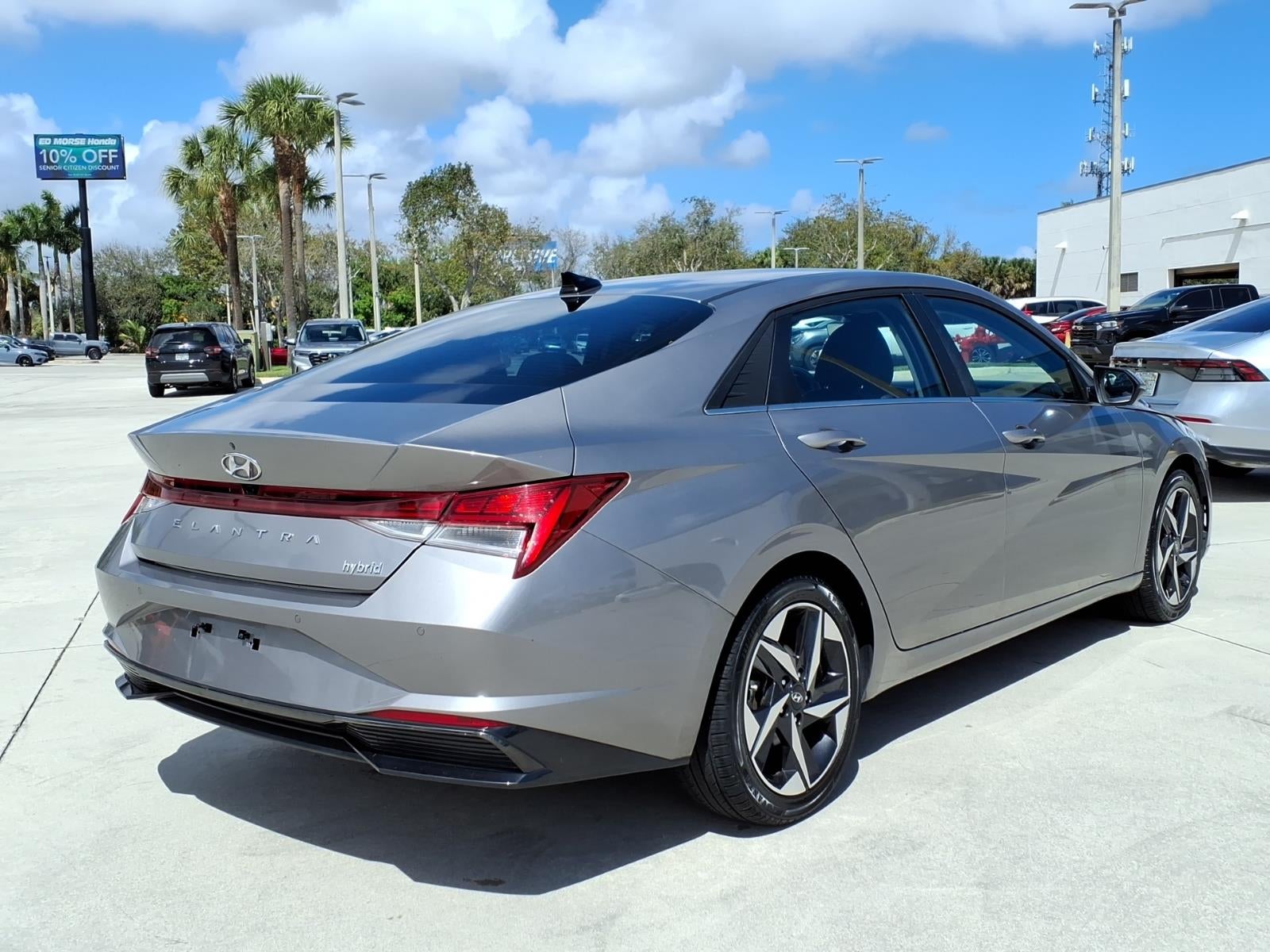 2023 Hyundai ELANTRA Hybrid Limited