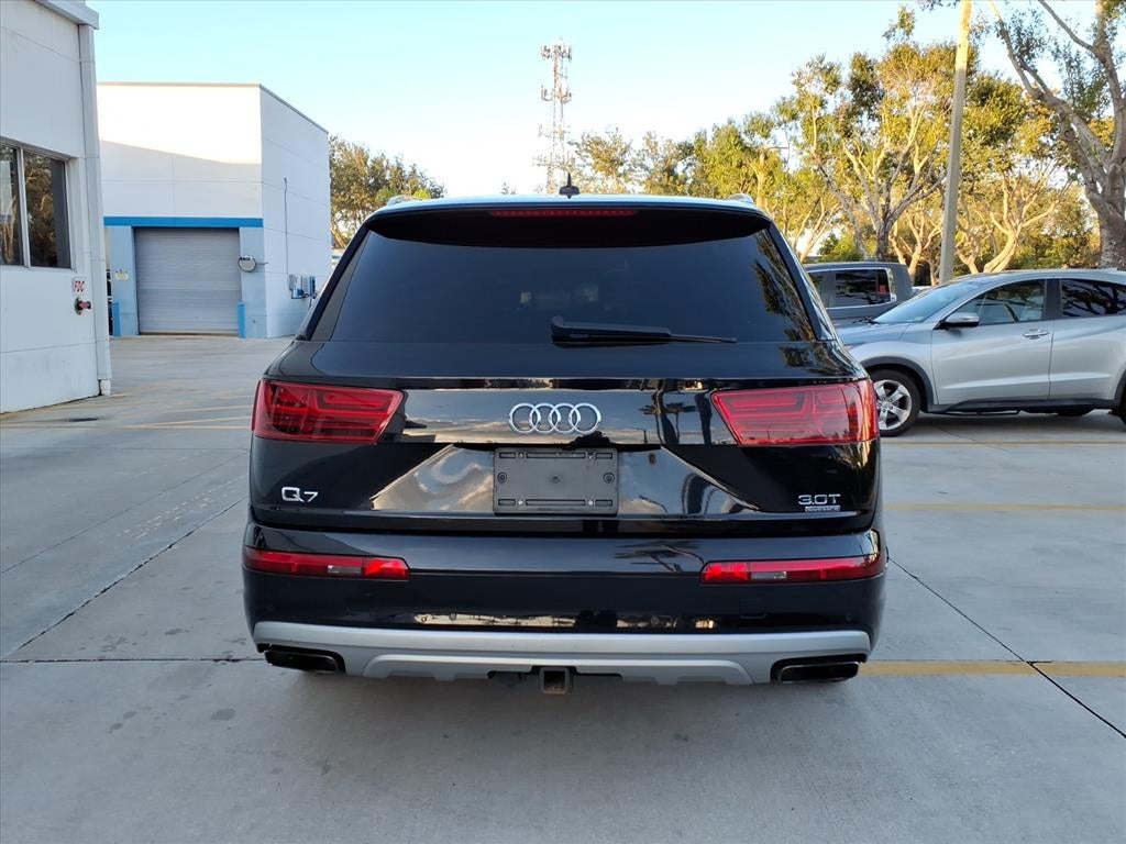 2017 Audi Q7 3.0T Premium Plus quattro
