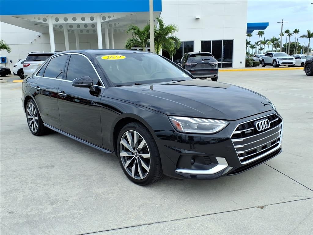 2022 Audi A4 40 Premium Plus quattro