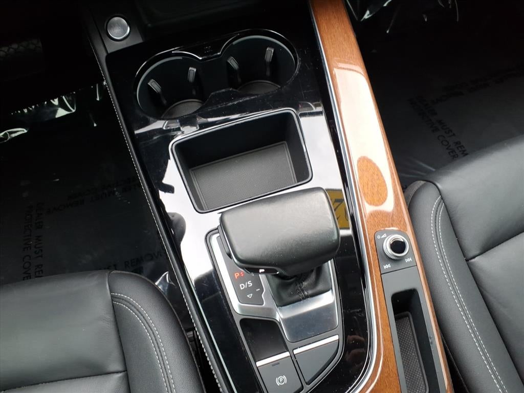 2022 Audi A4 40 Premium Plus quattro