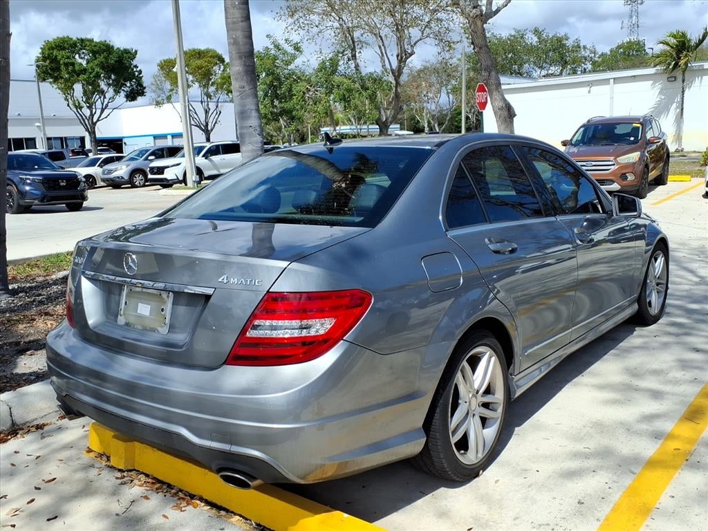 2013 Mercedes-Benz C-Class C 300 Luxury 4MATIC®